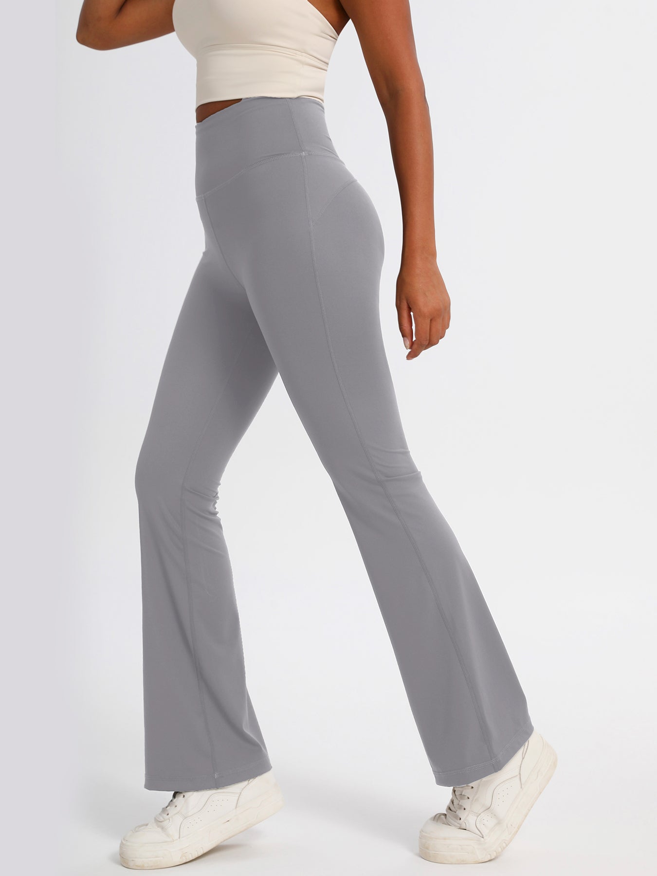 iVery High-Waisted Flared Yoga Pants